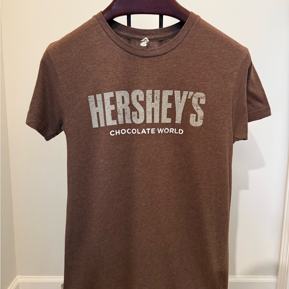 Gildan Brown Short Sleeve Tee
